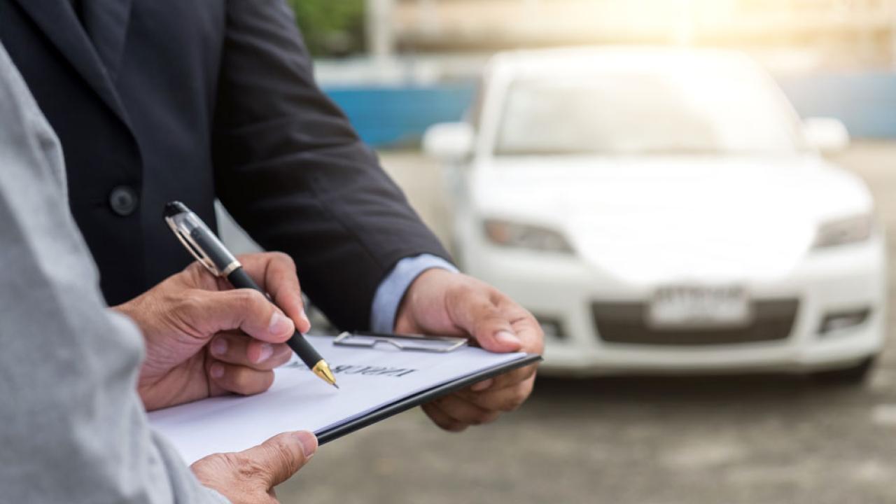 Man buying car